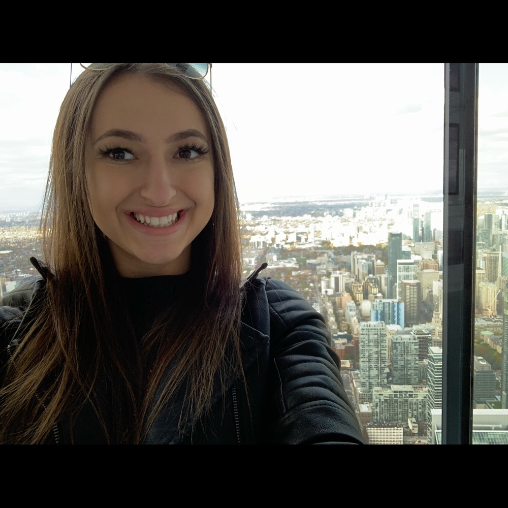 Meet your Posher, Leah